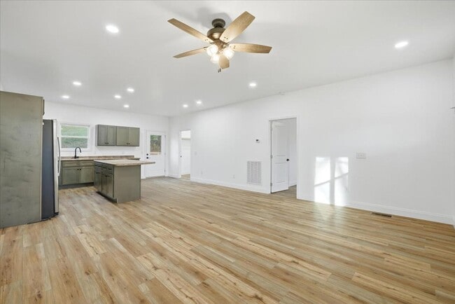 Photo - Dandridge -  New Construction