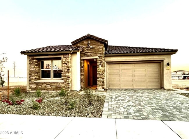 Building Photo - 21377 E Timberline Rd