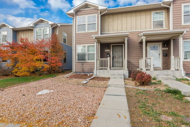 Building Photo - 1577 Chase St