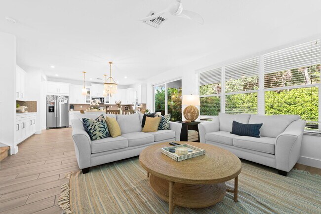 Photo - 6819 Pointe of Woods Dr