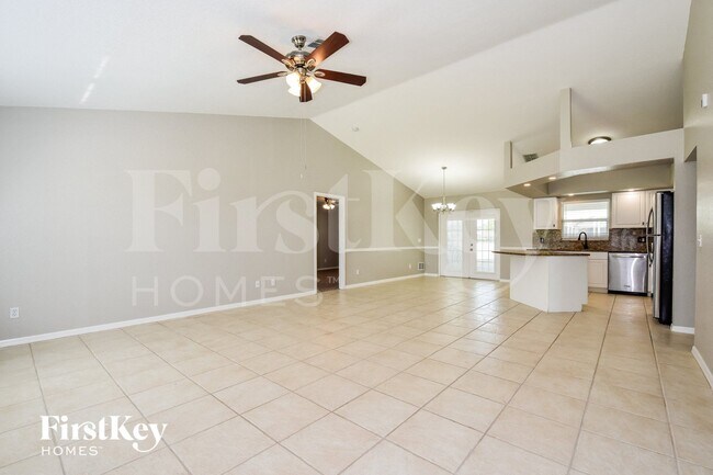 Photo - 1125 NE 33rd Ln