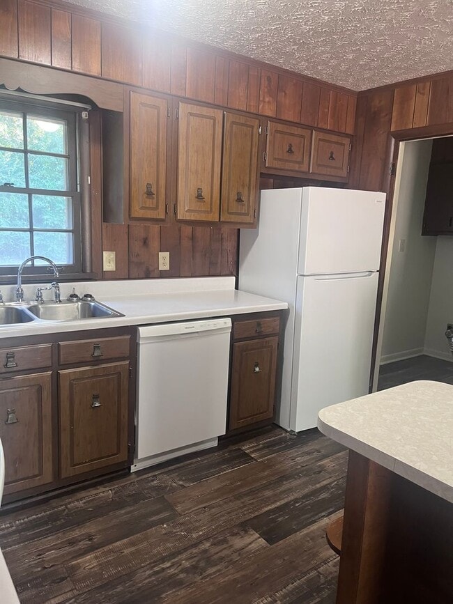 Photo - 11621 Hooper Dr