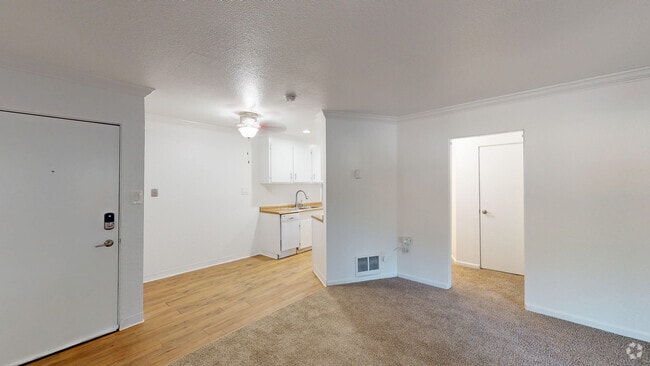 Building Photo - 1821 Lincoln Ave Unit 102 Rental