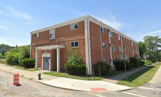 Photo - 14815-14835 Euclid Ave Unit 14815-208