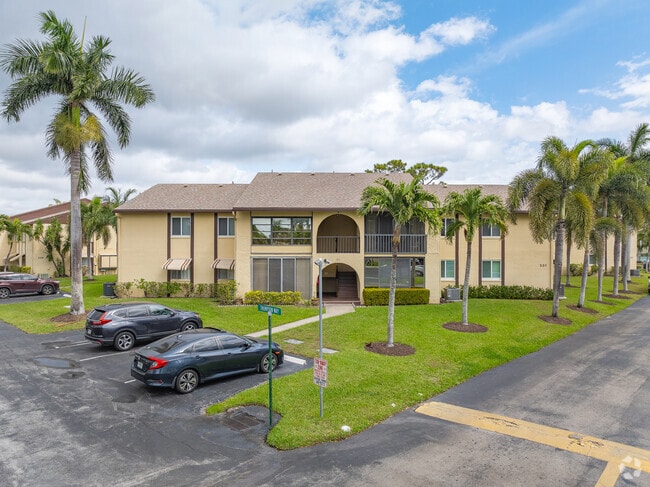 Photo - Pine Ridge South