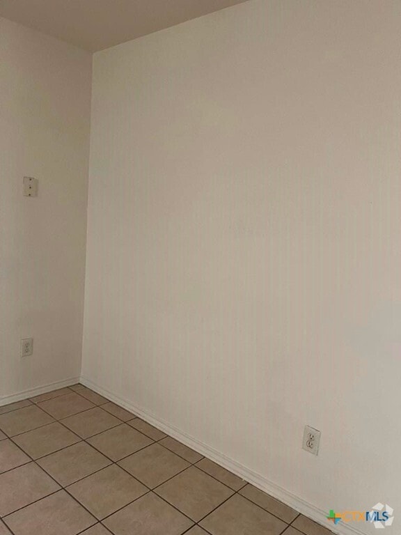 Building Photo - 4507 Deek Dr Rental