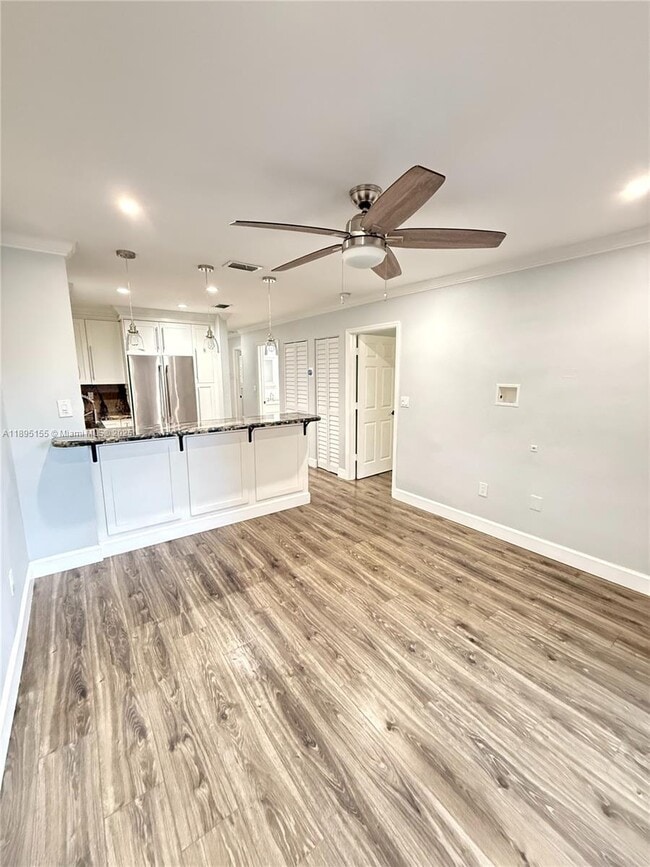 Photo - 8851 NW 119th St Unit 4308