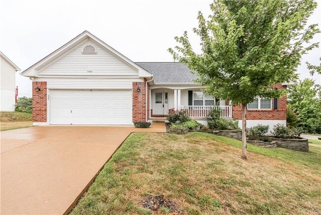 Building Photo - Desirable neighborhood, large 3 bed corner... Rental