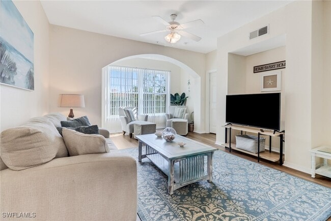 Building Photo - 23600 Walden Center Dr Unit 304 Rental