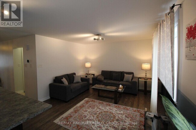 Photo - 3617 Cambrian Rd