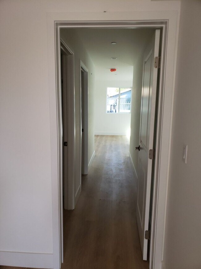 Photo - 79(845) Unit 79(845F)