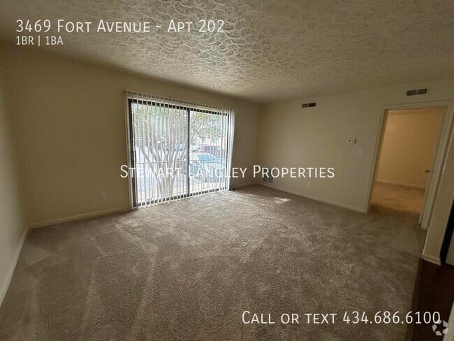 Building Photo - 3469 Fort Ave Unit Apt 202