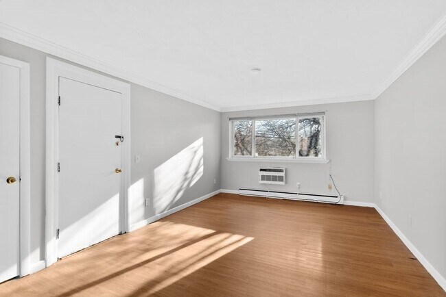 Photo - 133 Winthrop St Unit 21