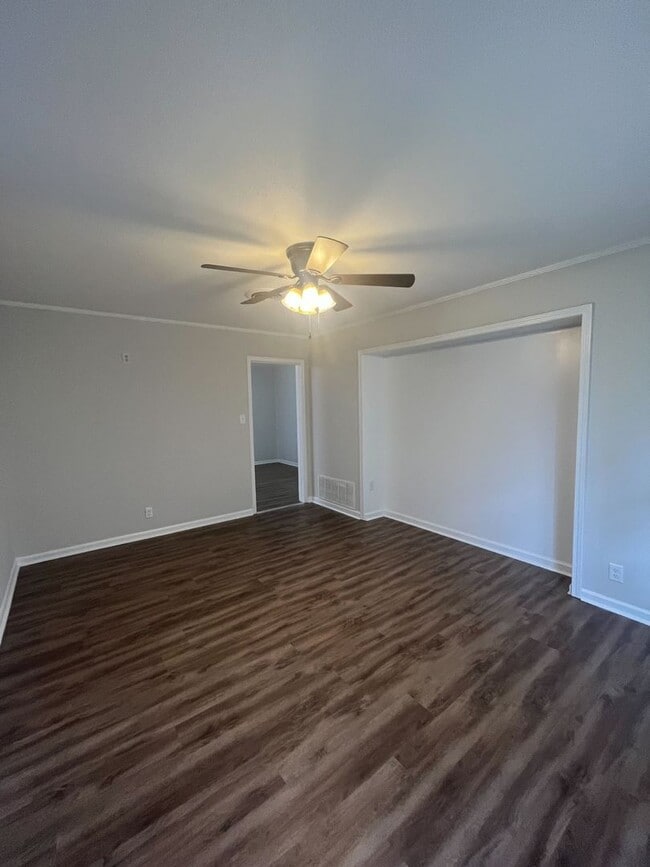Photo - 3825 Fairfield Dr