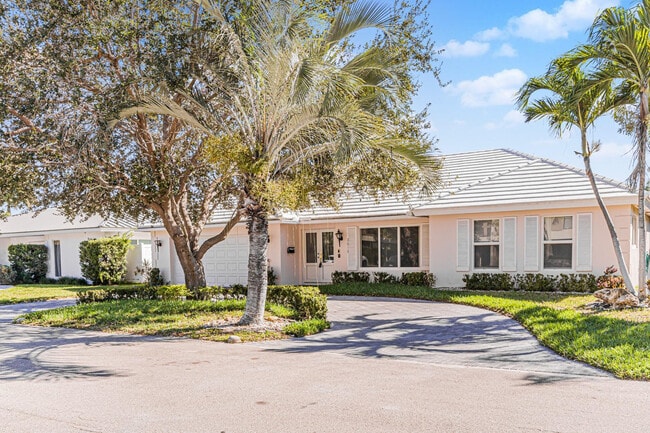 Photo - 2810 NE 60th St