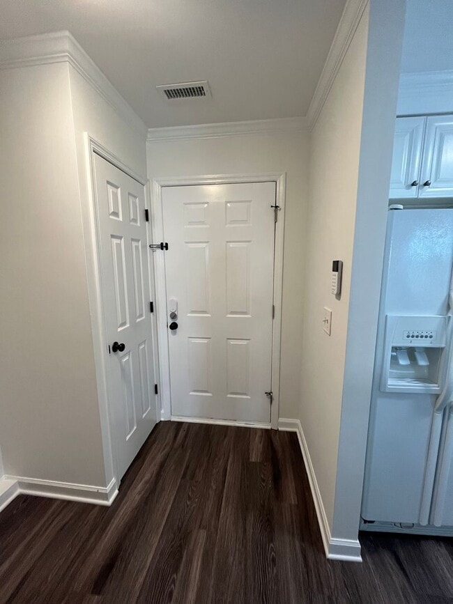 Photo - 154 Lullwater Dr Unit L154 - A