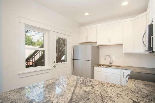 Photo - Dundee Apartments