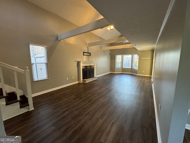 Photo - 5883 Brookside Dr SE