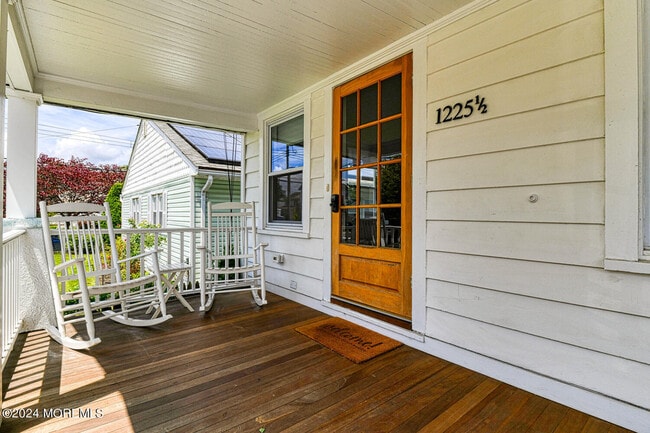 Photo - 1225 6th Ave