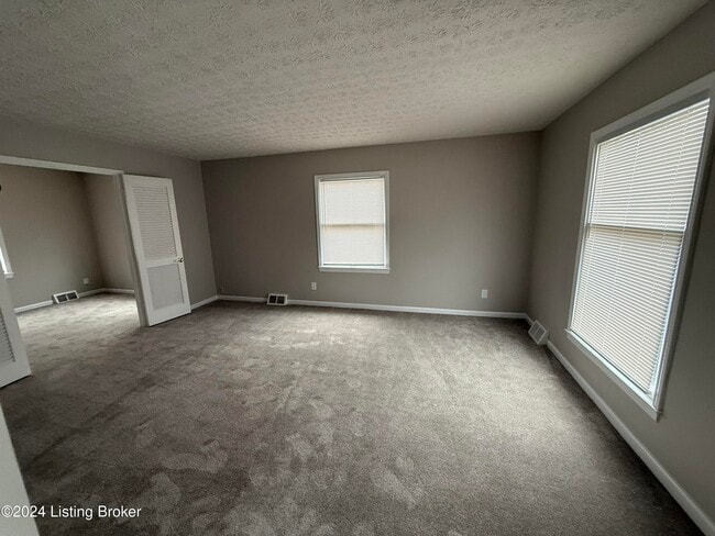 Photo - 10410 Foxboro Dr