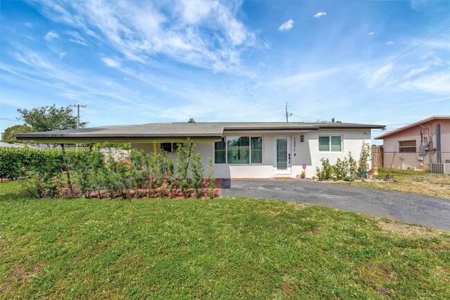 Photo - 1271 NW 31st Way House