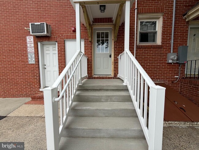 Photo - 196 N Broadway Apartment Unit 2