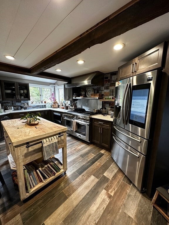 Photo - 210 Washington St