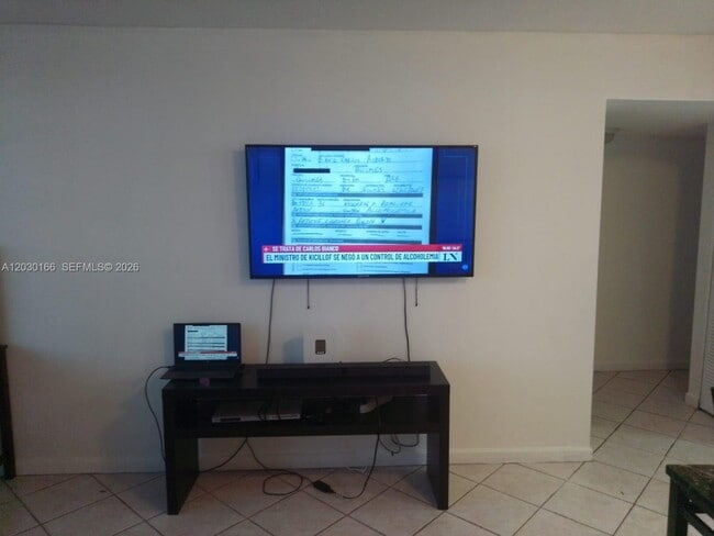 Photo - 13390 NE 7th Ave Unit 207