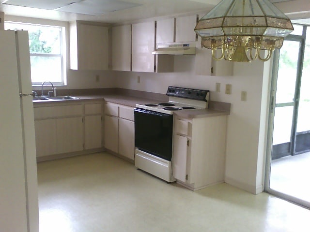 Photo - 7427 Mead Dr House