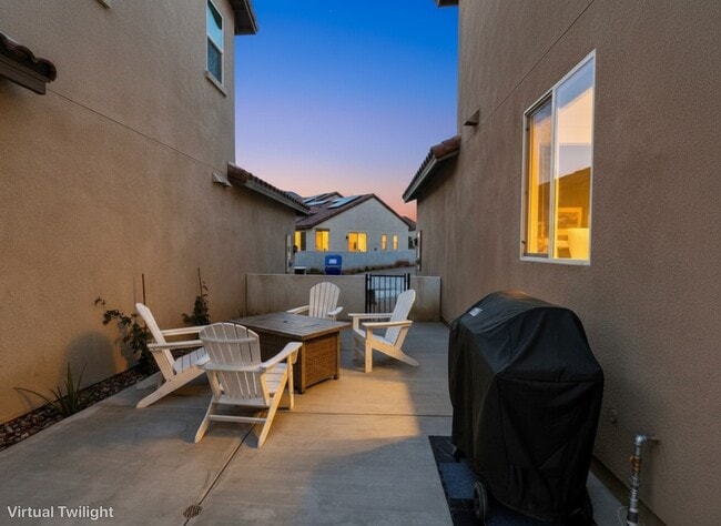 Building Photo - 80389 Redstone Wy