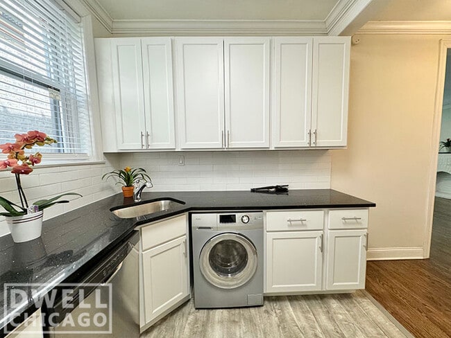Building Photo - 1132 Maple Ave Unit #2 - 3 Bed