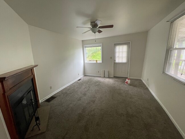 Photo - 214 Wright Street