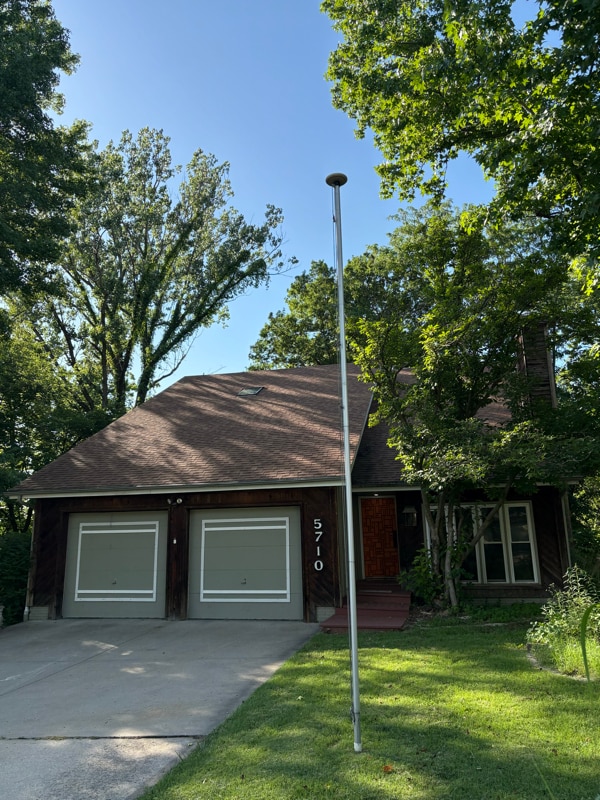 Photo - 5710 NW Verlin Dr House