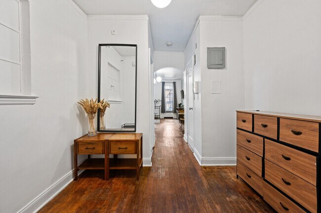 Photo - 343 E 51st St Unit ID1323957P