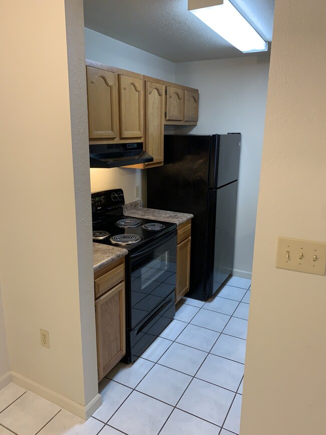 Photo - 2704 Wakefield Dr Unit 1