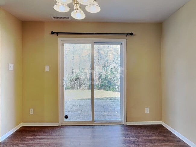 Photo - 4112 Lakewood Glen Dr