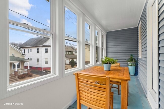 Photo - 3 James St Unit 2