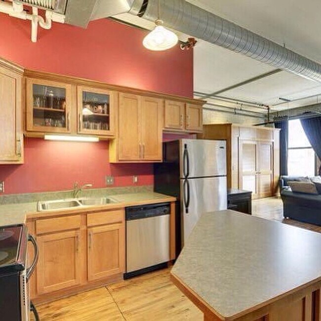 Photo - 523 Jackson St Unit 205