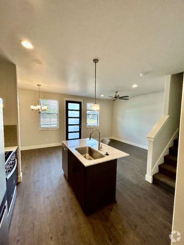 Building Photo - 20527 Gloucester Ln Rental