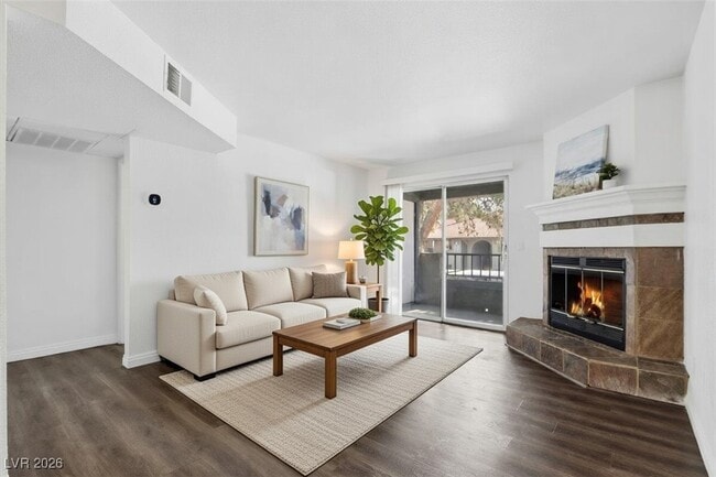 Photo - 2606 S Durango Dr Unit 266