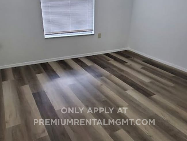 Photo - 3 Bedroom 3 Baths Condominium