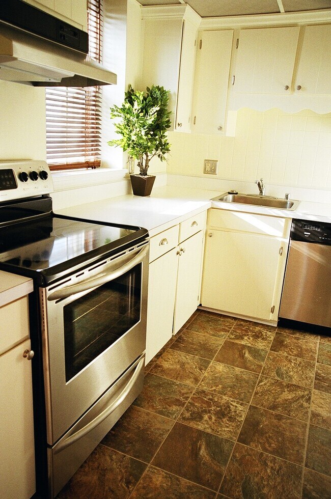 Photo - 4726 29th St S Unidad C-1