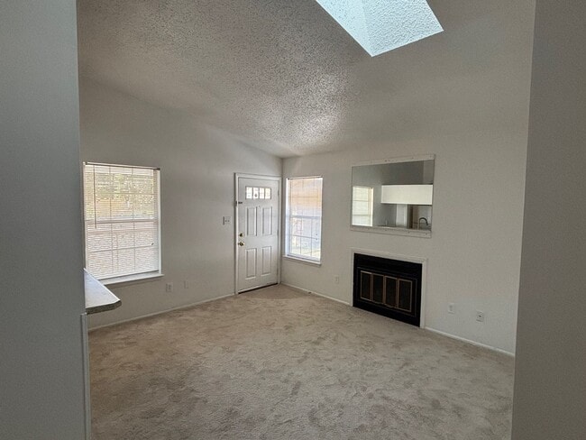Photo - 2 Bedroom, 1 Bath Condo in Virginia Beach