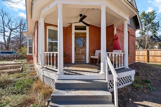 Photo - 1843 Grove St Unit Beautifully Updated #1