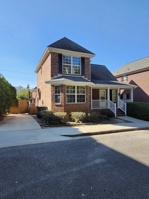 Photo - 1305 Melrose Heights St