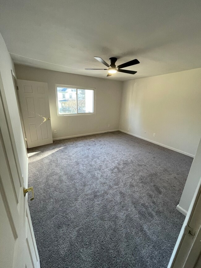 Photo - 3217 Dunkirk Ave