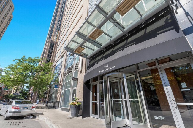 545 N Dearborn St Unit 2503