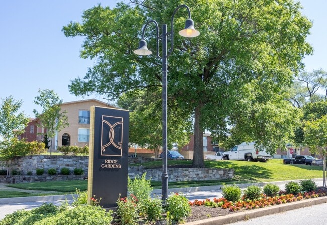Ridge Gardens Apartments