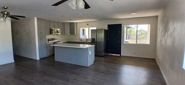 Photo - 6187 May Way