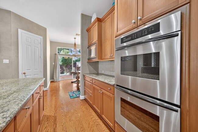 Photo - 11938 Rosebrier Park Ln